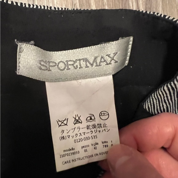 Sportmax Midi Skirt - Picture 2 of 3